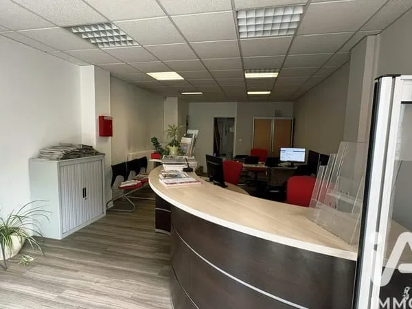 Bâtiment 124 m²