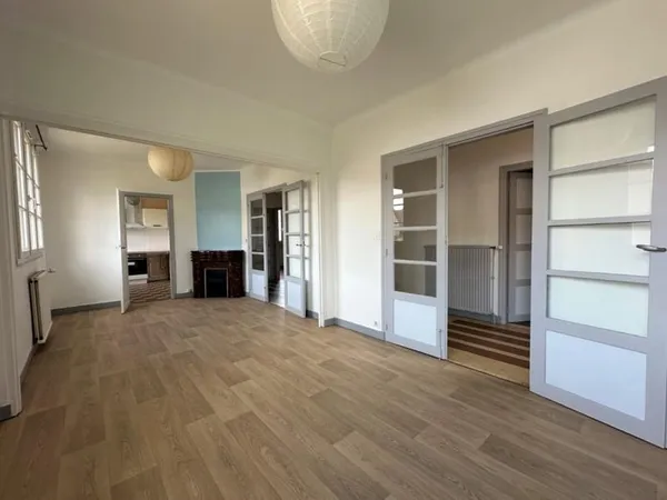 Maison Location Bailleau-Armenonville 8p 79m² 920€