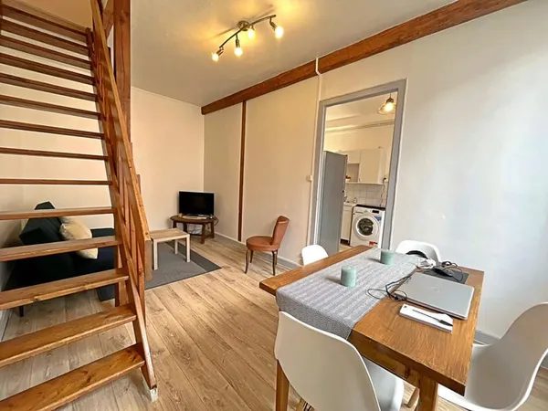 Appartement Duplex 3 pièce(s) 50 m2 Chateaucreux Saint-Étienne
