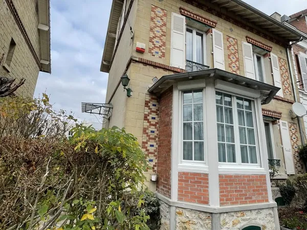 PONTOISE BELLE MAISON ancienne de 1929 de 6 PIECES