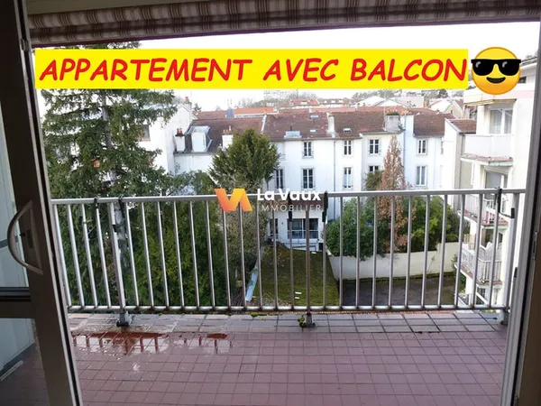 NANCY, appartement F2 de 51m2 avec balcon à proximité immédiate fac de lettres ...
