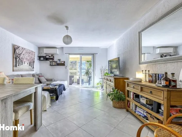Appartement T3 de 68 m2 à Saint-Mandrier-sur-Mer 83430, Avenue Marie Fliche Bergis