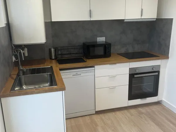 Appartement T4 - Rénové et meublé