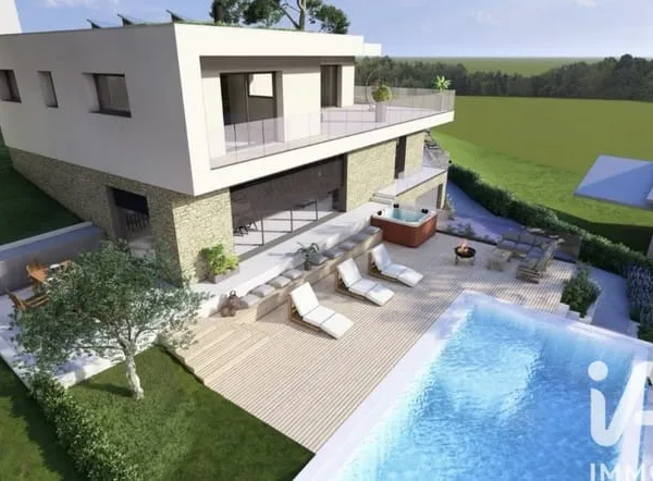 Terrain 1195 m²