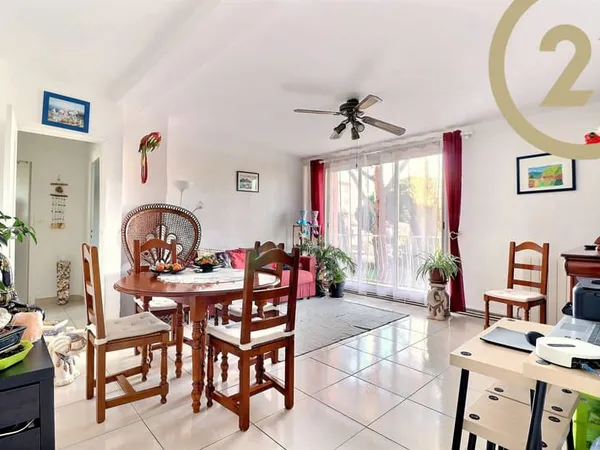 VENTE EN EXCLUSIVITE - SAINT-RAPHAËL - APPARTEMENT 3 PIECES