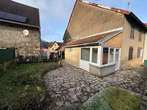MAISON EN PIERRE 3 PIECES GARAGE TERRAIN 277 M² HERICOURT