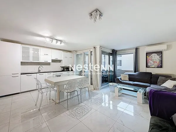 Appartement Cannes La Bocca 4 pièce(s) 84m2