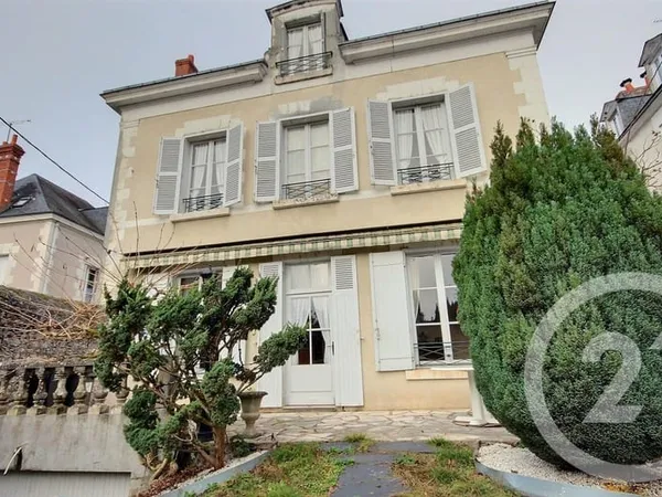 Maison 6 pièces 160 m²