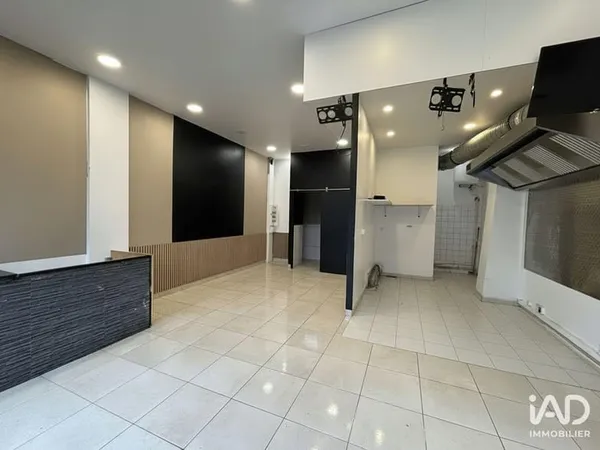 Local commercial 42 m²
