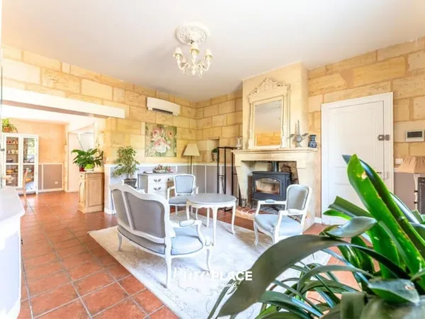Maison/Villa T7 de 270 m2 à Izon 33450