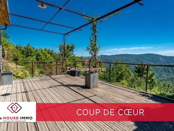 Maison écologique avec vue panoramique