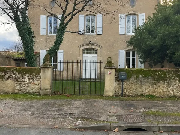 Maison en pierre rénovée