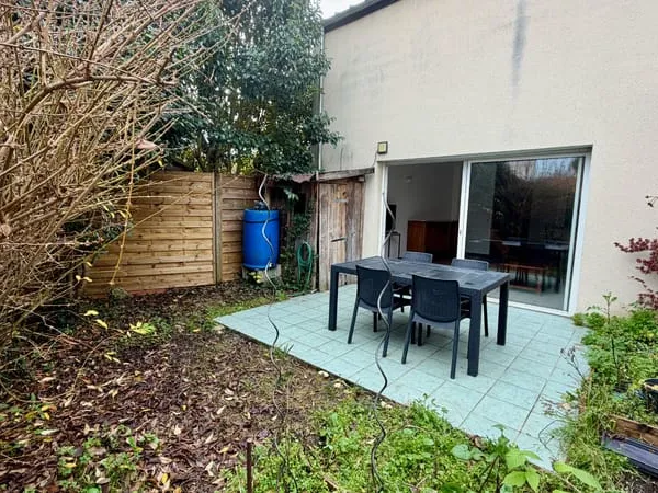 Maison à vendre à Talence - 4 pièces, 3 chambres, très bon état