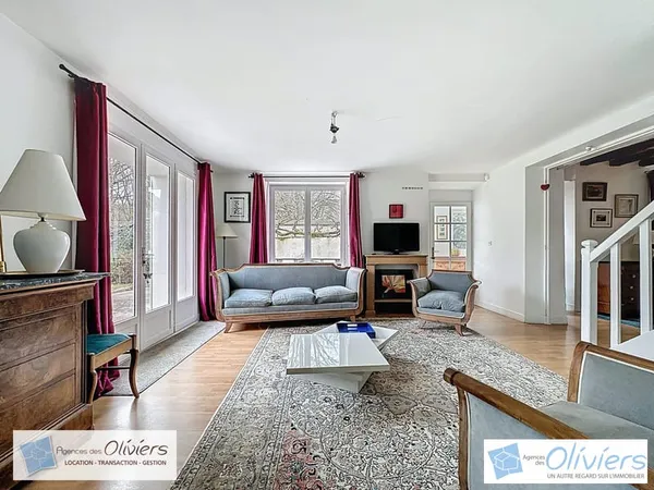 Maison Bourgeoise Montigny Le Bretonneux 6 pièces 180 m2