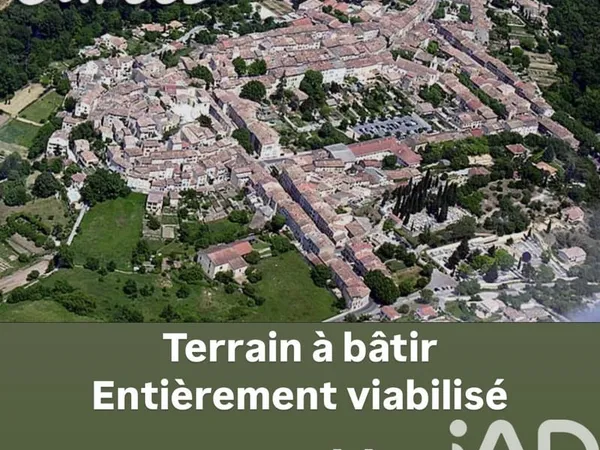 Terrain 1500 m²