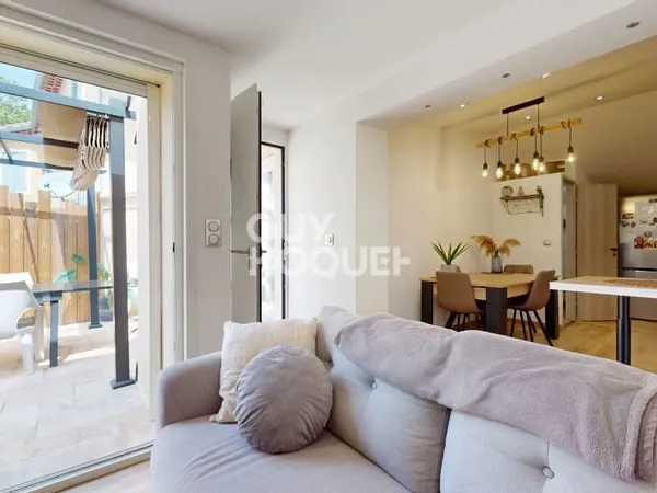 Maison de plain pied avec jardin et parking à l'Isle sur la Sorgue