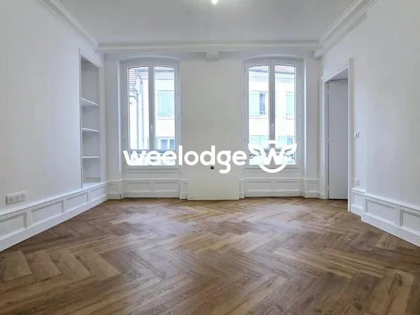 SUPERBE APPARTEMENT ANCIEN RENOVE