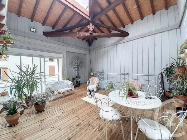 Maison 5 pièces 174 m²