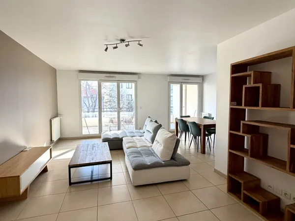 MARSEILLE - 8 EME ARRONDISSEMENT - APPARTEMENT 3 PIECES - TE