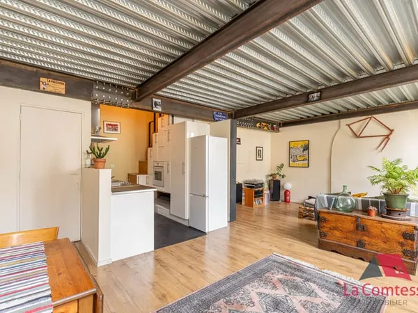 JOLIETTE 13002 - Duplex T3 de 64m2 (51m2 carrez) - Dernier é