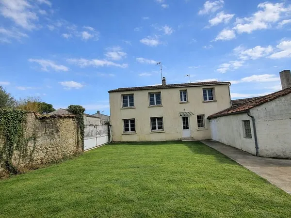 Maison Sainte-Soulle Les Grandes Rivières