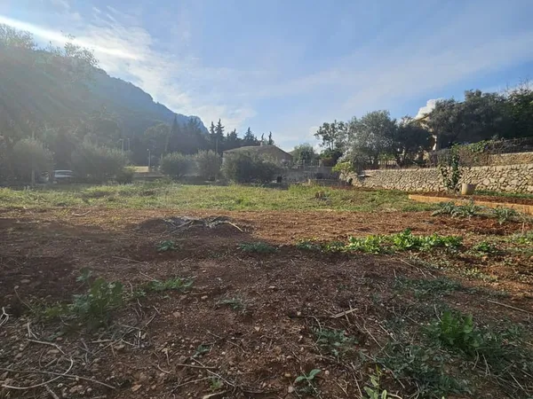 Terrain à bâtir