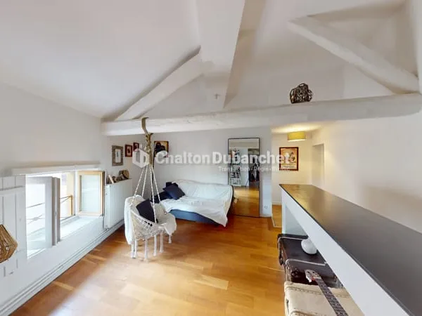 Coup de Coeur Assuré : Magnifique Duplex d'environ 195 m² à Charlieu