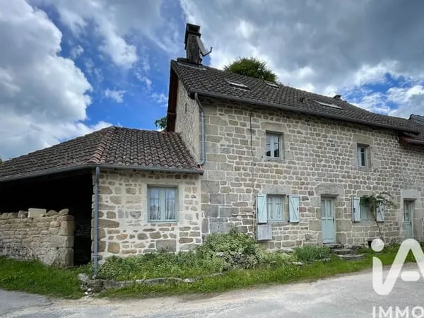 Vente Maison de village 7 pièces