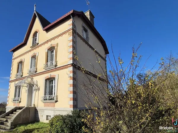 Superbe Maison Bourgeoise à Lassay-les-Châteaux
