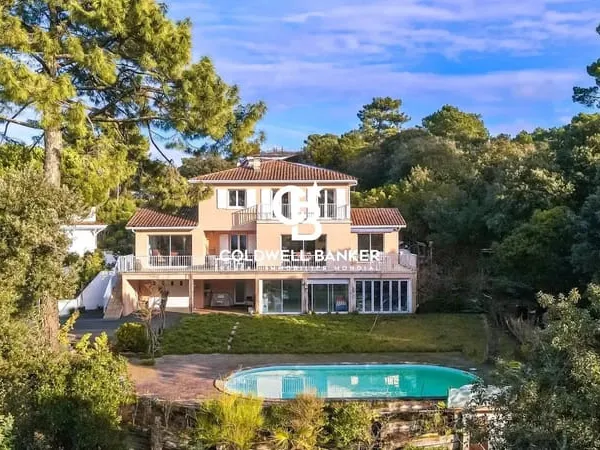 PYLA-SUR-MER - VILLA AVEC VUE PANORAMIQUE BASSIN