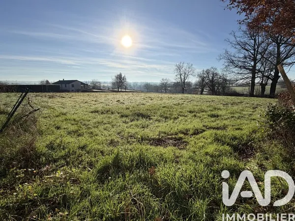 Terrain 3918 m²