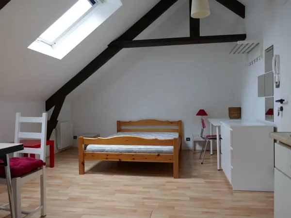 Studio meublé