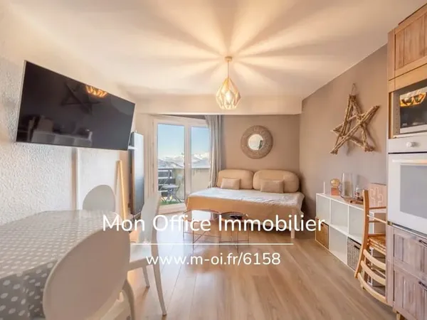 Référence : 6158-SCN. - Appartement 5 personnes de 28 m2, rénové , centre station des Orres 1650