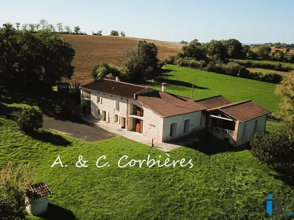 Propriété en pierre 7 pièces à vendre près de Marssac et Al