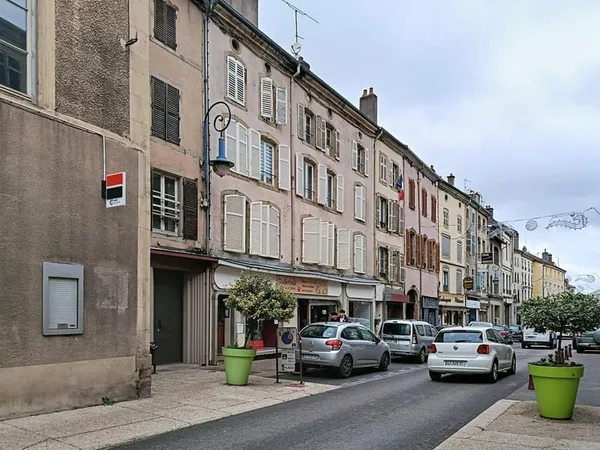 Appartements-hotel- Centre-ville de Mirecourt