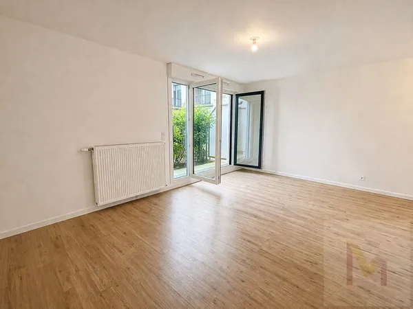 Studio avec terrasse privative- Résidence 7 Foch (2022) - Centre-ville