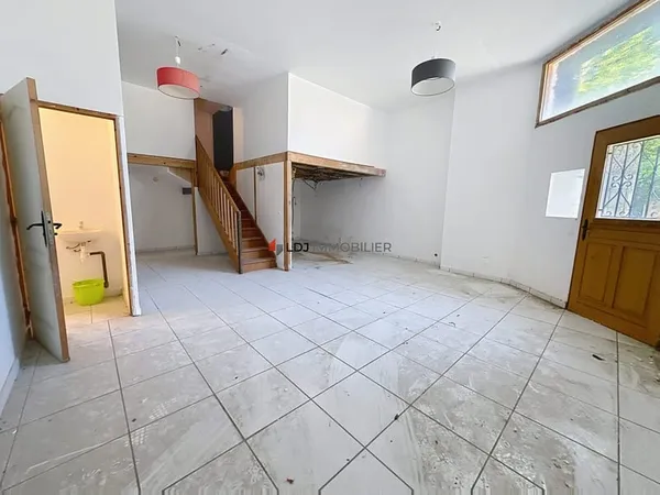 Appartement à rénover - Fort potentiel
