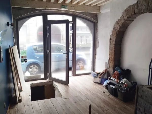 À vendre Besançon centre boucle, appartement à aménager de 4