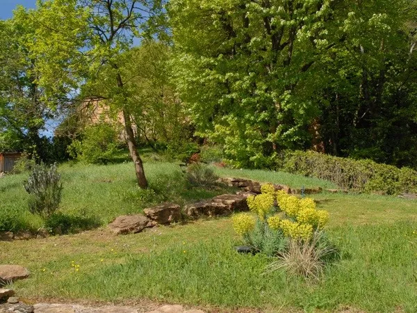Maison à vendre 147m², jardin + dépendances CURIS AU MONT D'OR (69250)