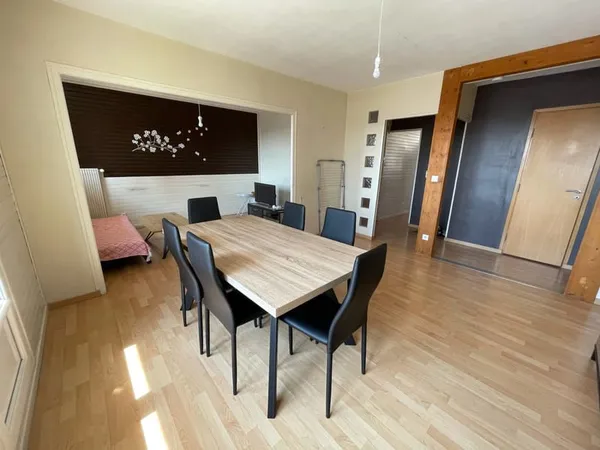 T3 de 69m² avec balcon et cave - quartier Saint Claude