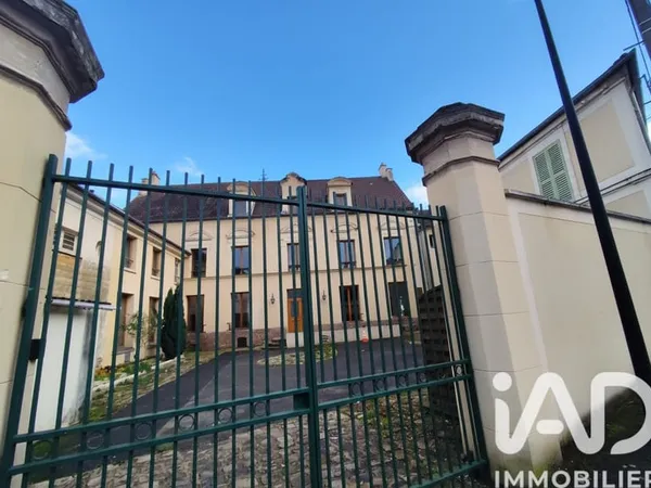 Bâtiment 518 m²