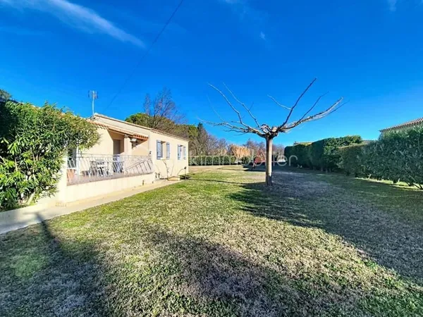 Maison climatisée au calme au Thor - Campagne & confort