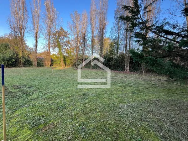 Le Taillan Medoc Terrain 1140 m2