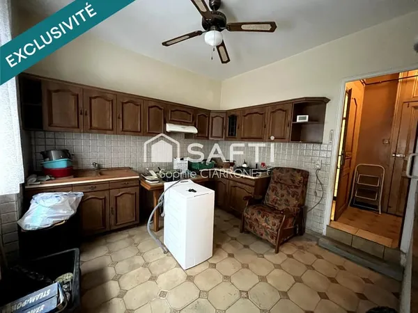 BIEN À FORT POTENTIEL PARFAIT POUR UNE FAMILLE , PROJET DE RÉNOVATION OU INVESTISSEURS .MAISON 95M2 