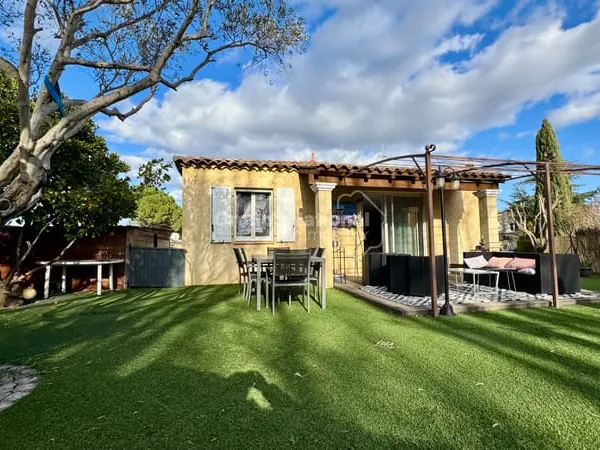 Maison Marguerittes 5 pièces 117 m2