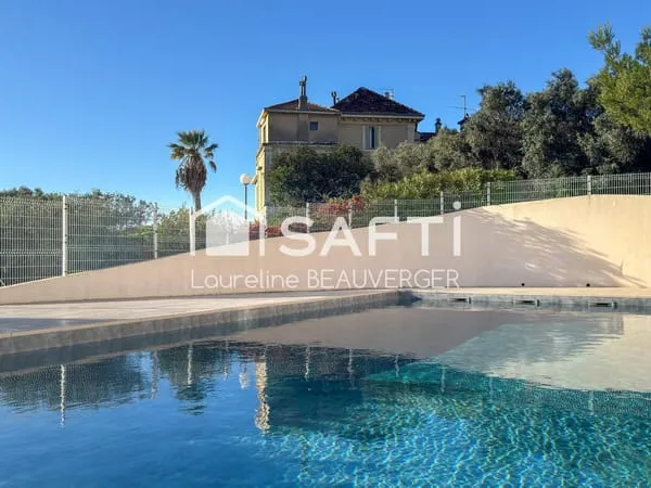 Résidence sécurisée avec piscine et tennis