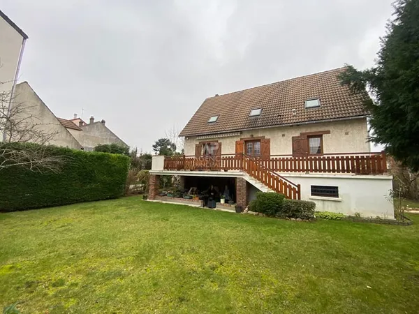 Maison Nanterre 7 pièce(s) 148 m2