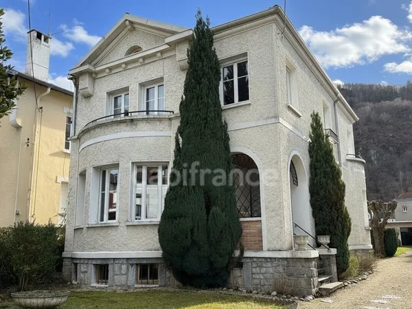 Maison Bourgeoise au coeur de Lourdes