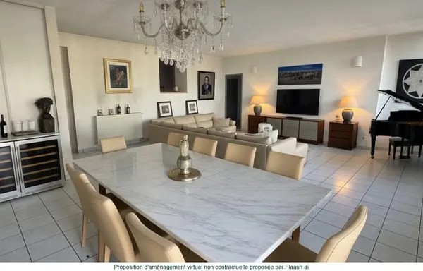 Grand appartement avec vue panoramique