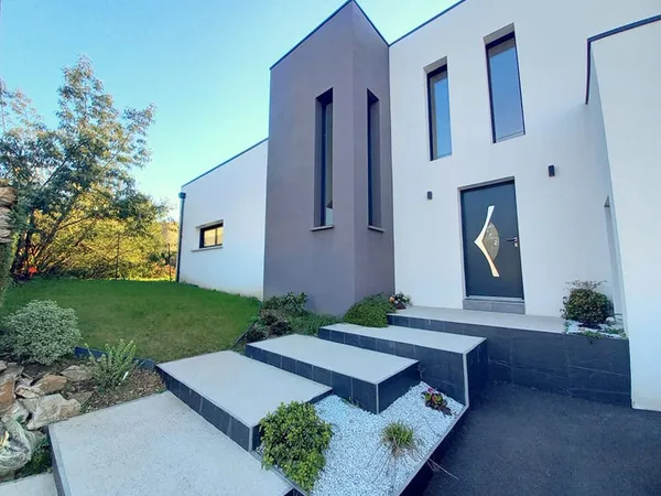 Maison Contemporaine Le Loroux Bottereau 6 pièce(s) 150m²